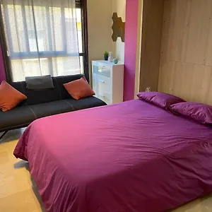 Wonderfull Very Close To The Center Apartment